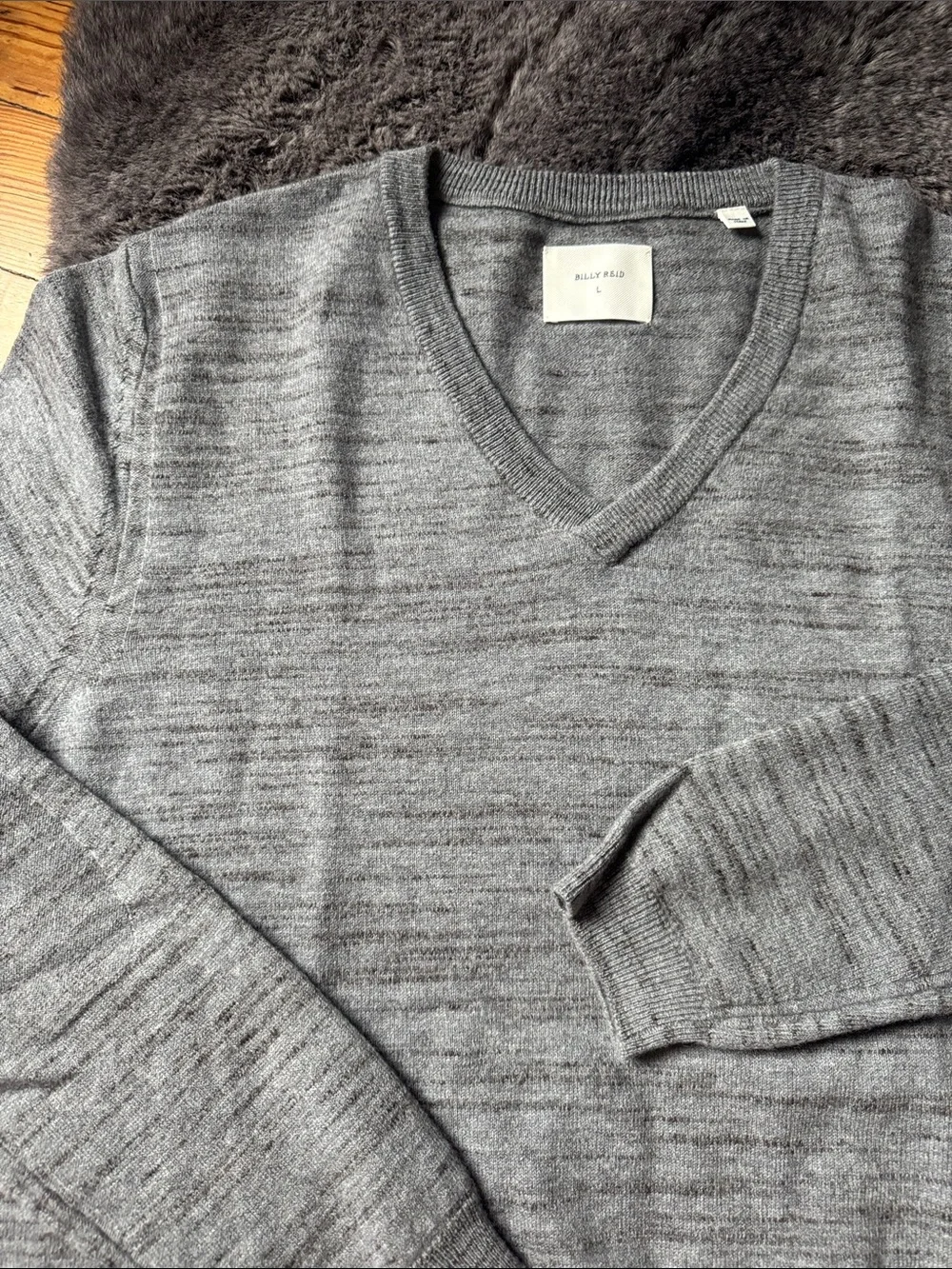 Billy Reid Men's Heather Gray V-Neck Sweater - Picture 4 of 4
